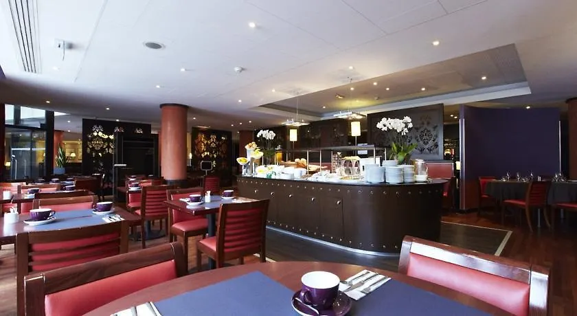 Kyriad Prestige Roissy Hotel  Roissy-en-France